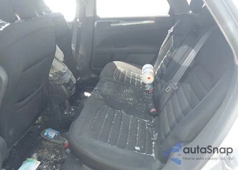 2013 Ford Fusion Se z USA, uszkodzony, nr VIN 3FA6P0HR7DR299667